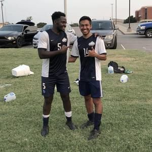 Meet your Posher, Enrique